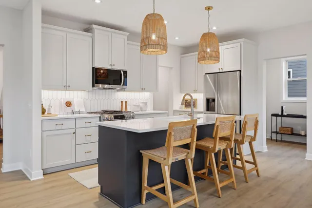 $849,900 | 4588 Meadowview Lane, Minnetrista, MN 55331