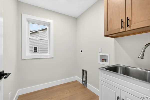 $369,900 | 300 Nicks Way, Geddes, NY 13209