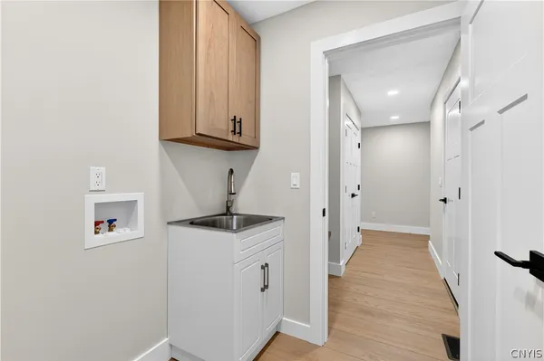 $369,900 | 300 Nicks Way, Geddes, NY 13209