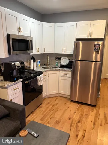 $1,200 | 1921 South Croskey Street, Philadelphia, PA 19145