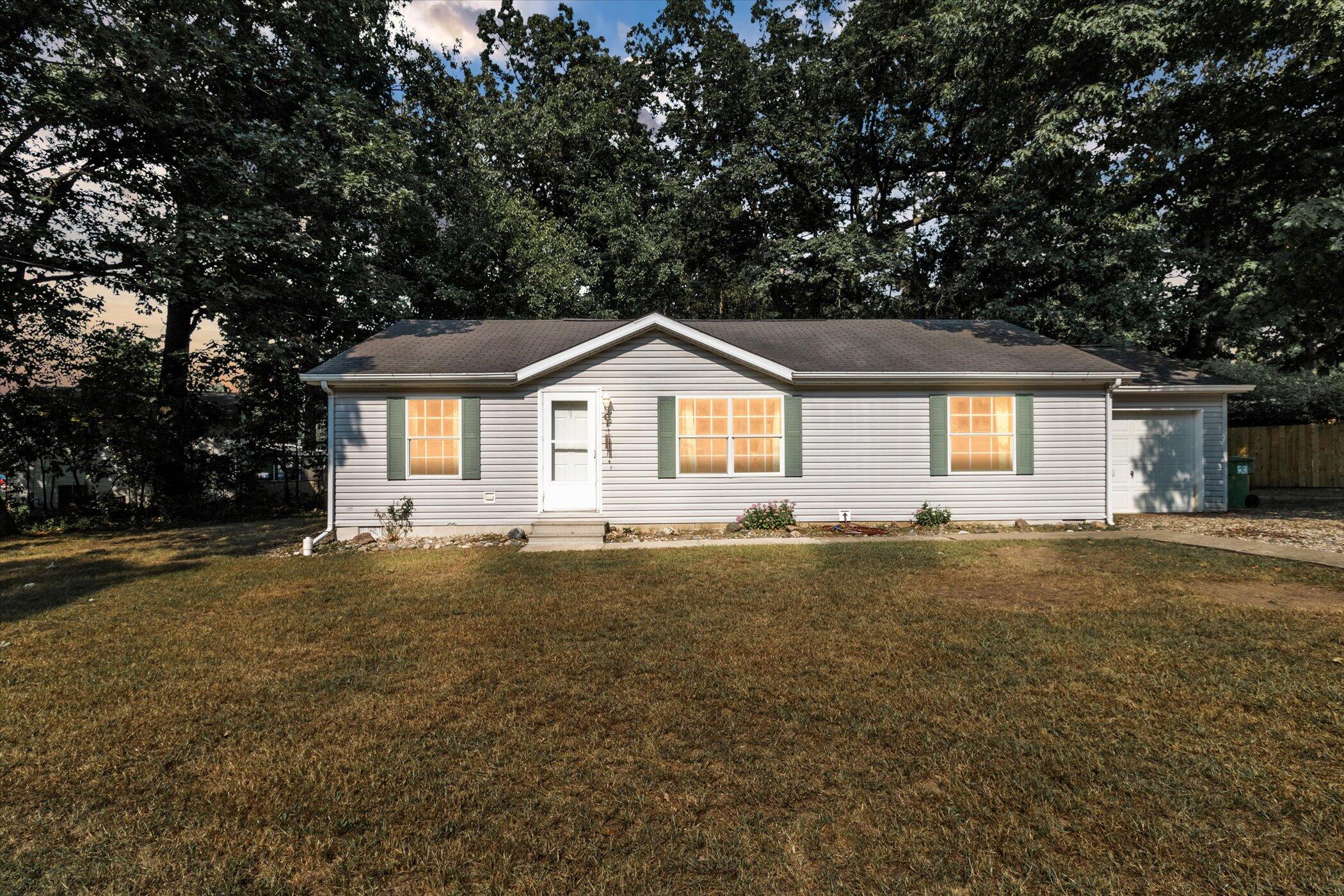 01-10-Oak-Grove-Rd-WindowStill-Real-Esta
