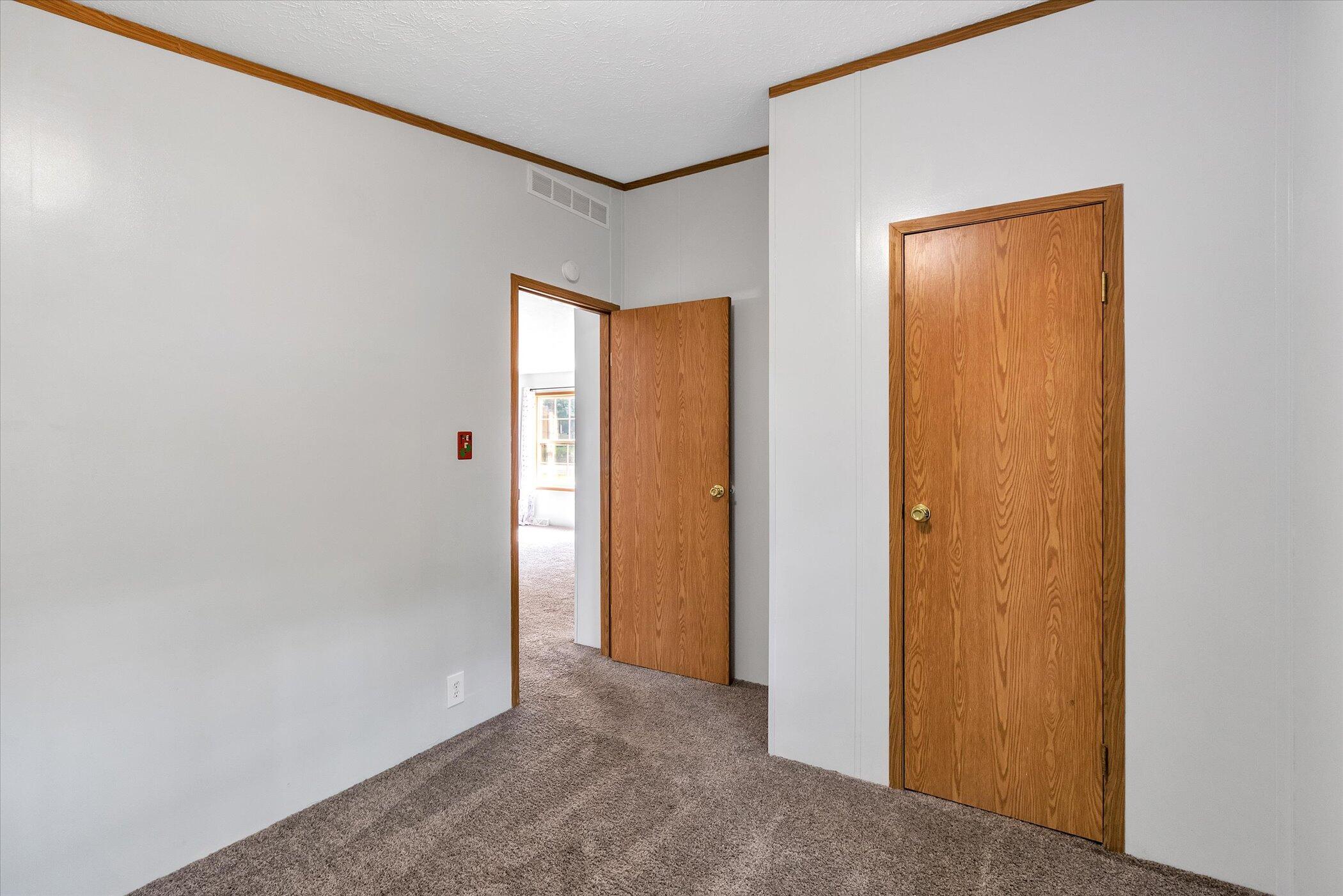 10 Oak Grove Road Springfield, MI 49037 - Photo 25 of 33 25-10-Oak-Grove-Rd-WindowStill-Real-Esta