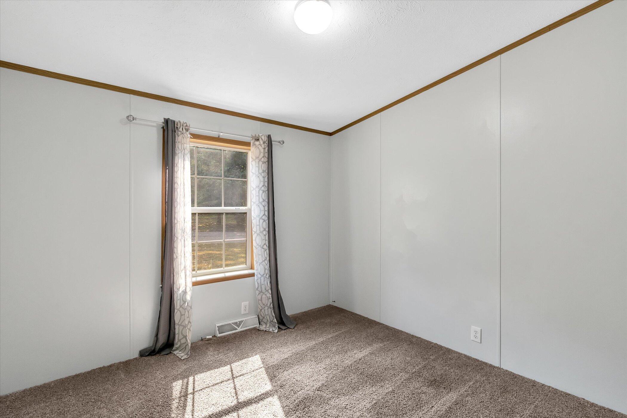 10 Oak Grove Road Springfield, MI 49037 - Photo 26 of 33 26-10-Oak-Grove-Rd-WindowStill-Real-Esta
