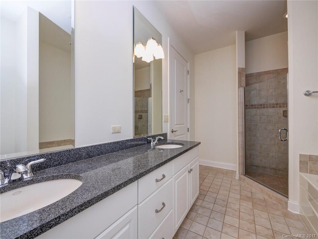 230 South Tryon Street, Unit 1004 Charlotte, NC 28281 - Photo 13 of 24