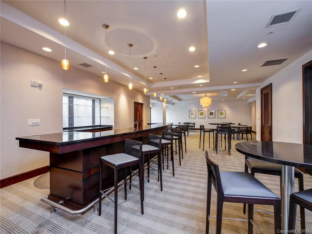 230 South Tryon Street, Unit 1004 Charlotte, NC 28281 - Photo 19 of 24