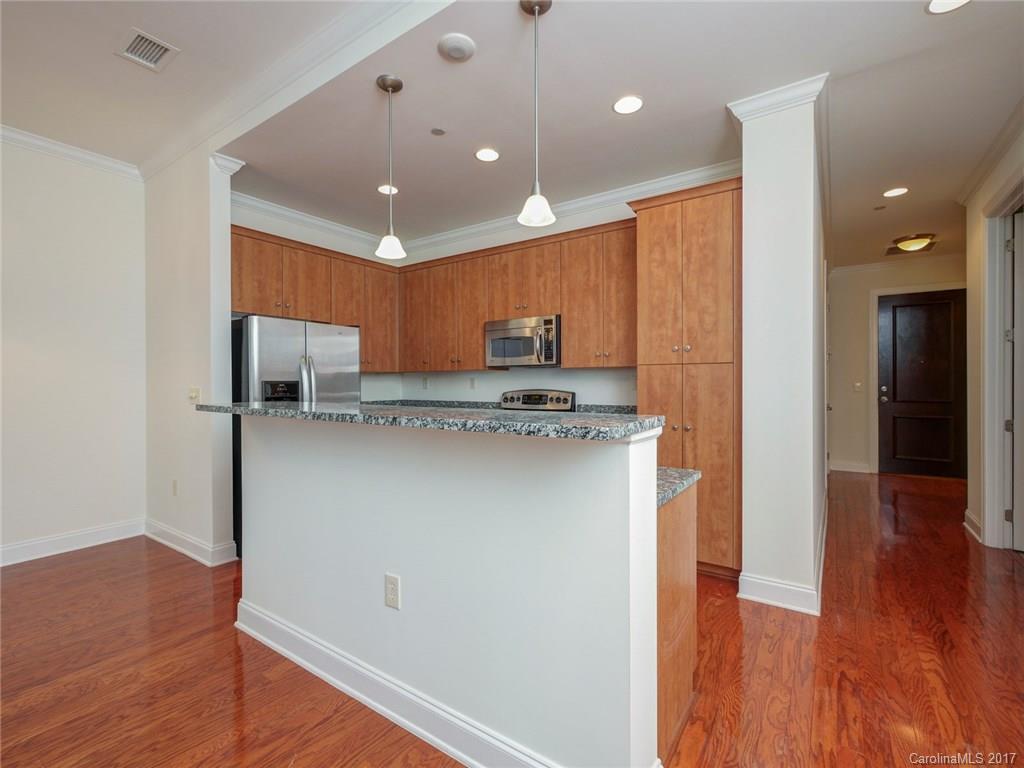 230 South Tryon Street, Unit 1004 Charlotte, NC 28281 - Photo 9 of 24