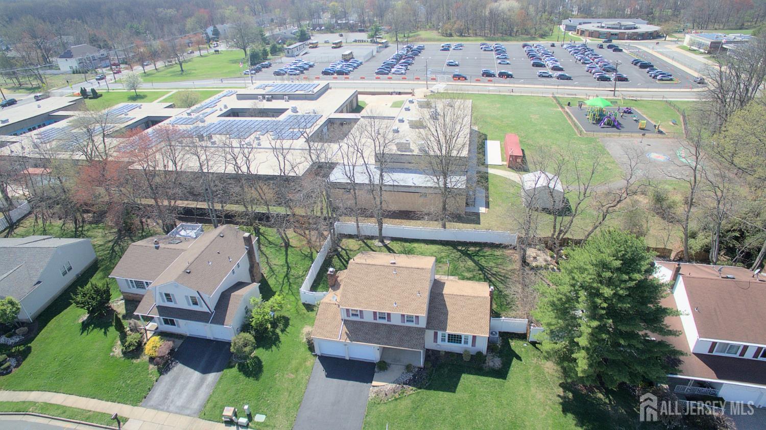 9 Stratford Circle Edison, NJ 08820 - Photo 5 of 38 an aerial view of a house with a garden