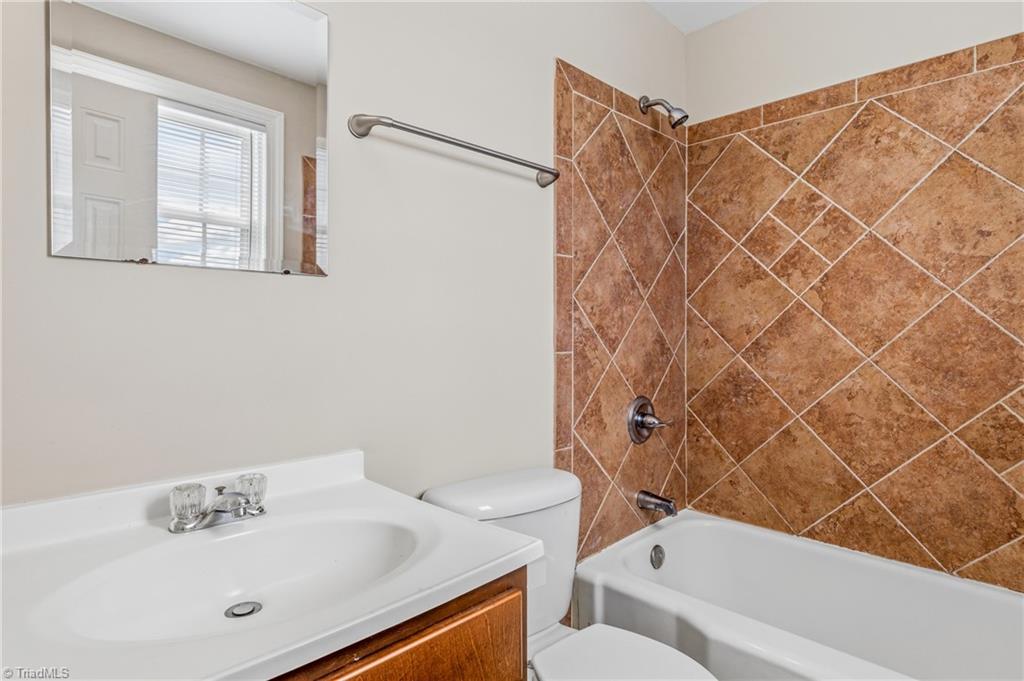 611 West Green Drive, Unit D High Point, NC 27260 - Photo 15 of 19