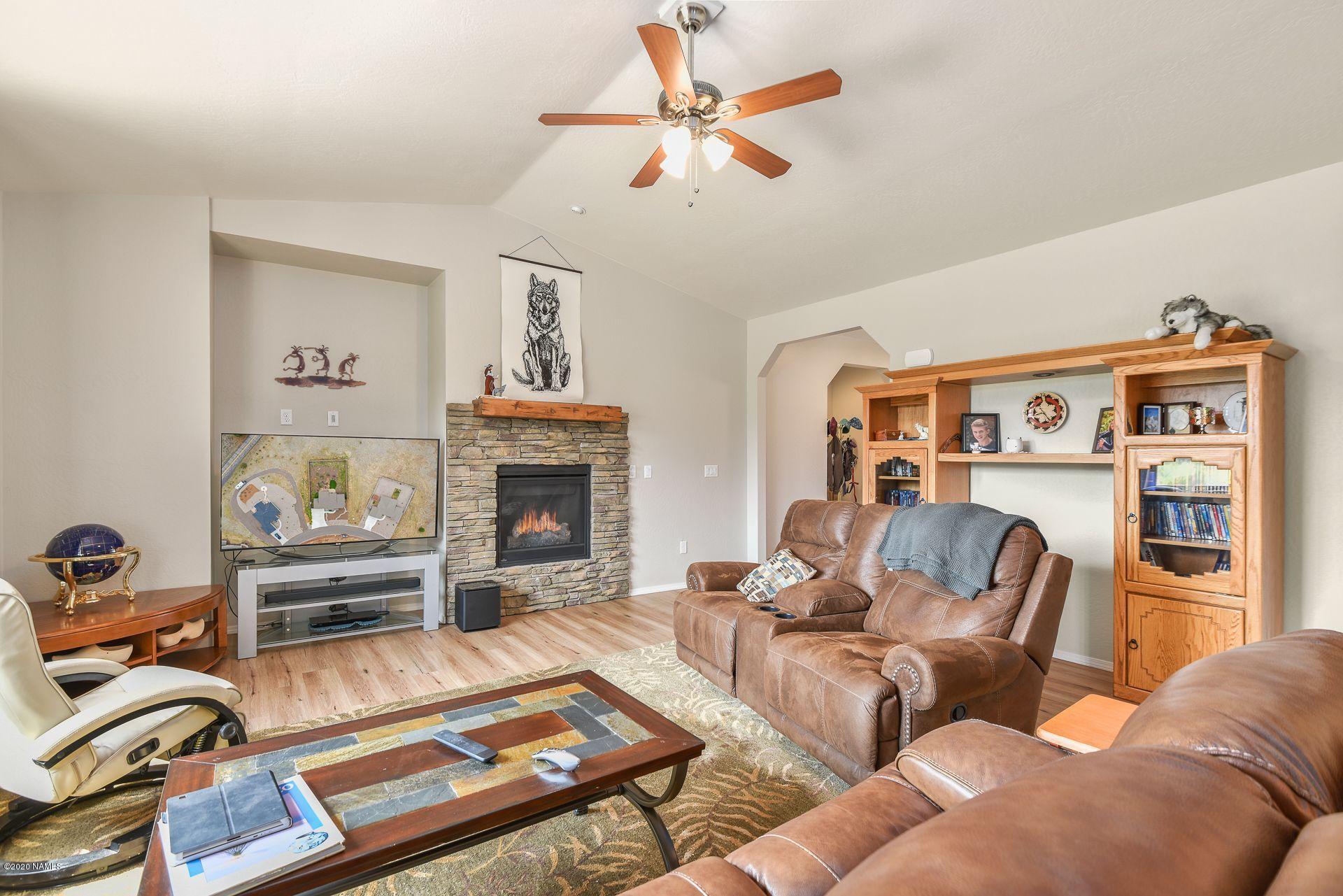 10258 Lundin Road Flagstaff, AZ 86004 - Photo 4 of 28 Lundin LR