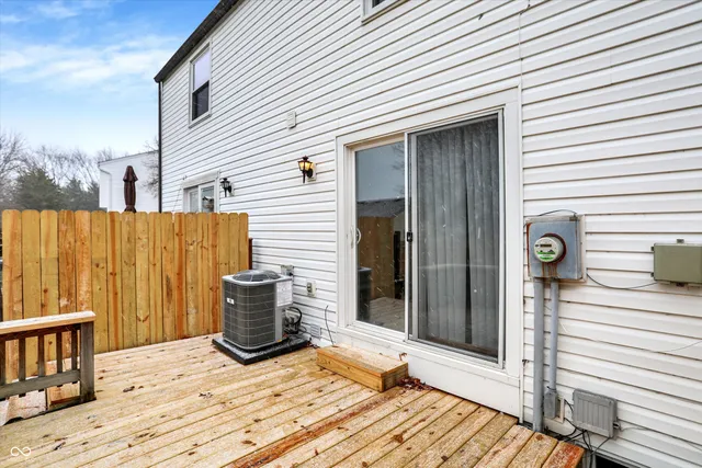 $165,500 | 6813 Cross Key Drive, Indianapolis, IN 46268