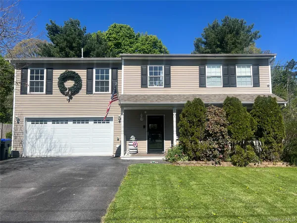 $469,900 | 80 Excelsior Avenue, Middletown, NY 10940