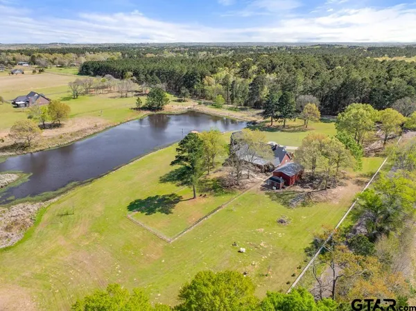 $1,249,999 | 15080 County Road 1104, Flint, TX 75762