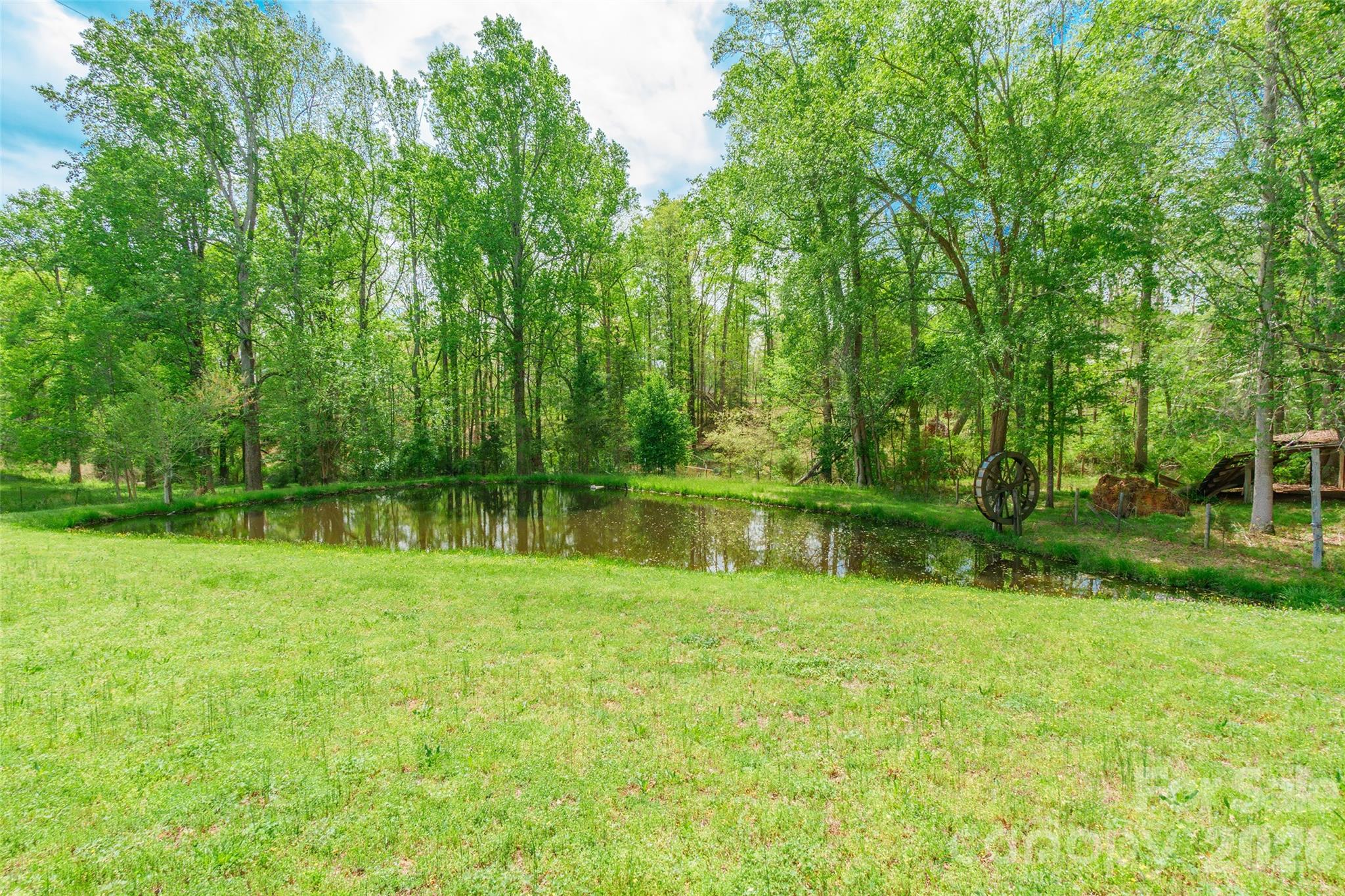 161 Springdale Road Cowpens, SC 29330 - Photo 40 of 46 Gallery Image 40
