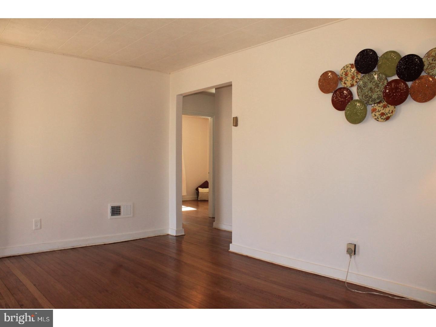 31 Edison Road Cherry Hill, NJ 08034 - Photo 8 of 25 Gallery Image 8