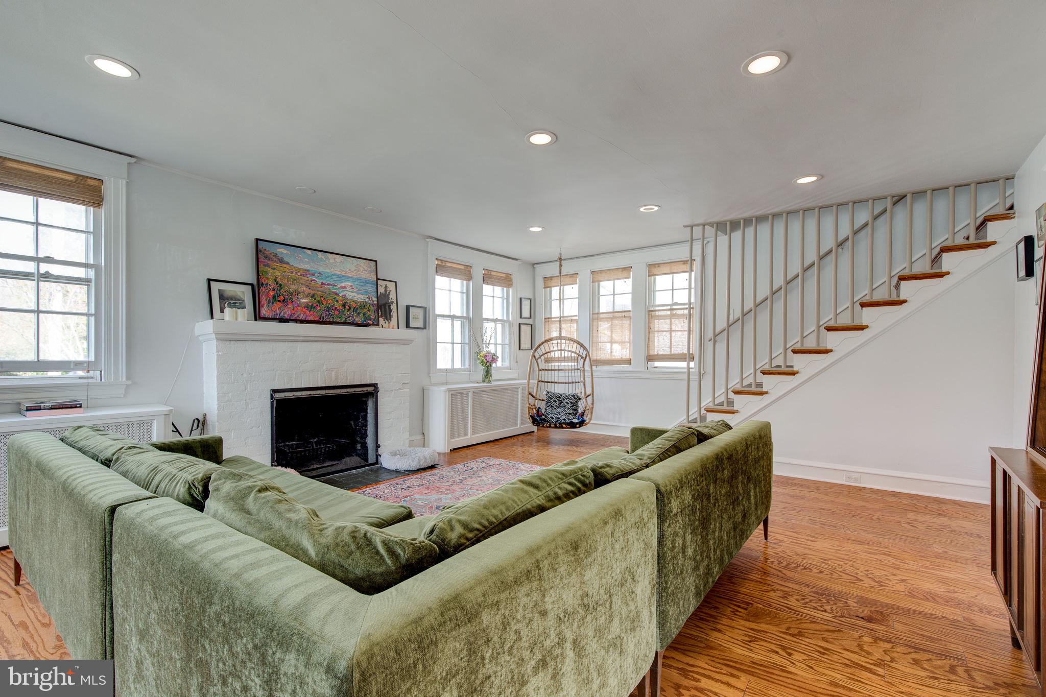 515 Owen Road Wynnewood, PA 19096 - Photo 4 of 21 Gallery Image 4