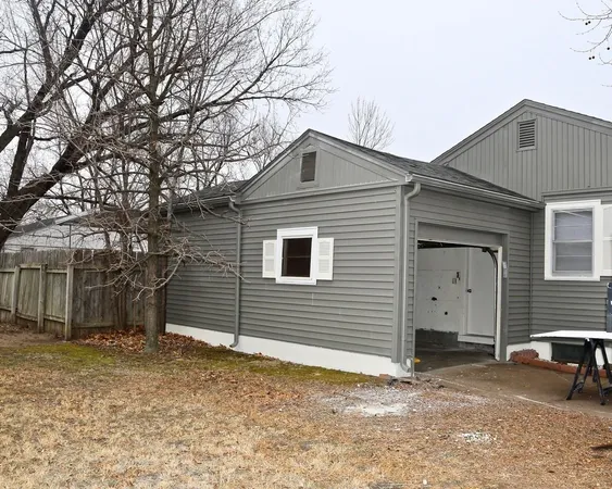 $175,000 | 1818 North Harrison Hutchinson Ks 67502, Hutchinson, KS 67502