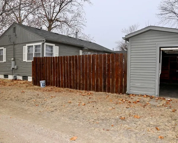 $175,000 | 1818 North Harrison Hutchinson Ks 67502, Hutchinson, KS 67502