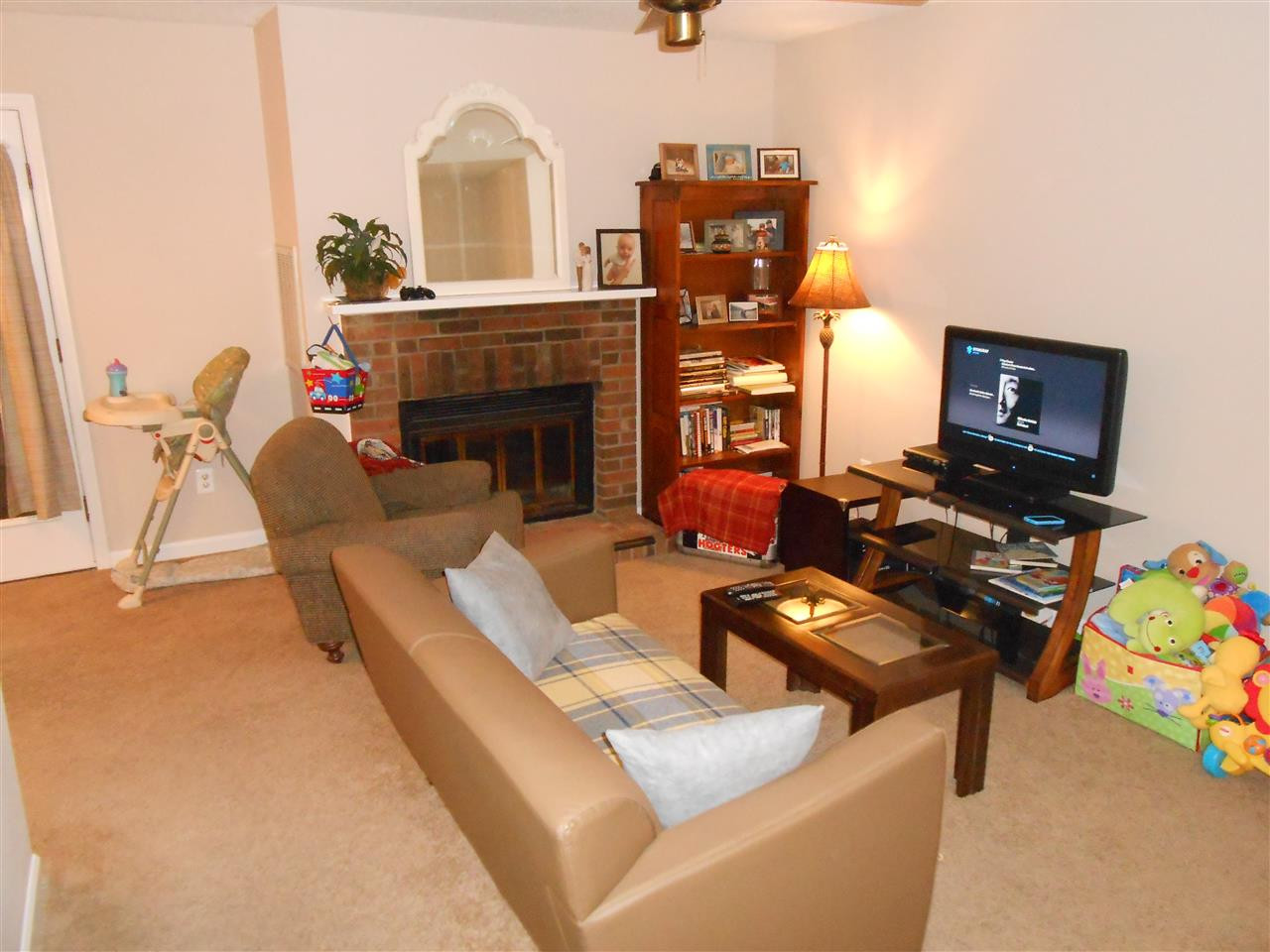 3225 Mill Run, Unit 177 Raleigh, NC 27612 - Photo 3 of 6 Photo 3