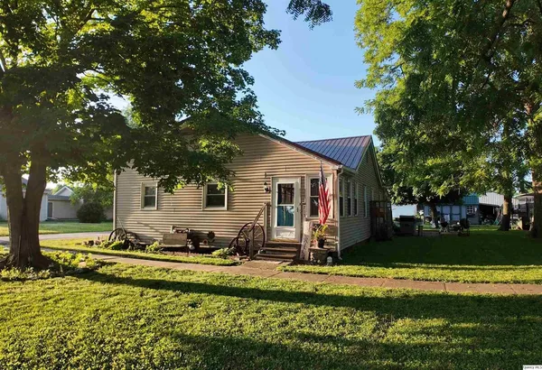 $149,900 | 213 West South Street, Mount Sterling, IL 62353