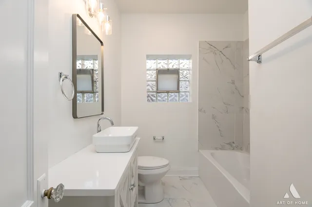 $499,900 | 2623 Euclid Avenue, Berwyn, IL 60402