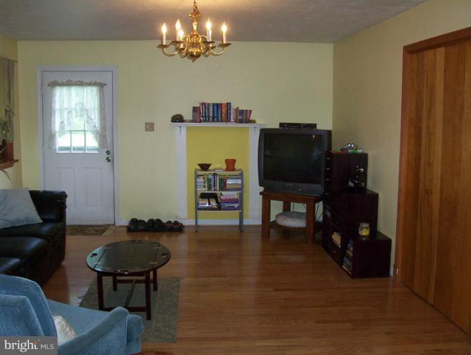 1924 Ednor Road Silver Spring, MD 20905 - Photo 26 of 30 Interior (General)