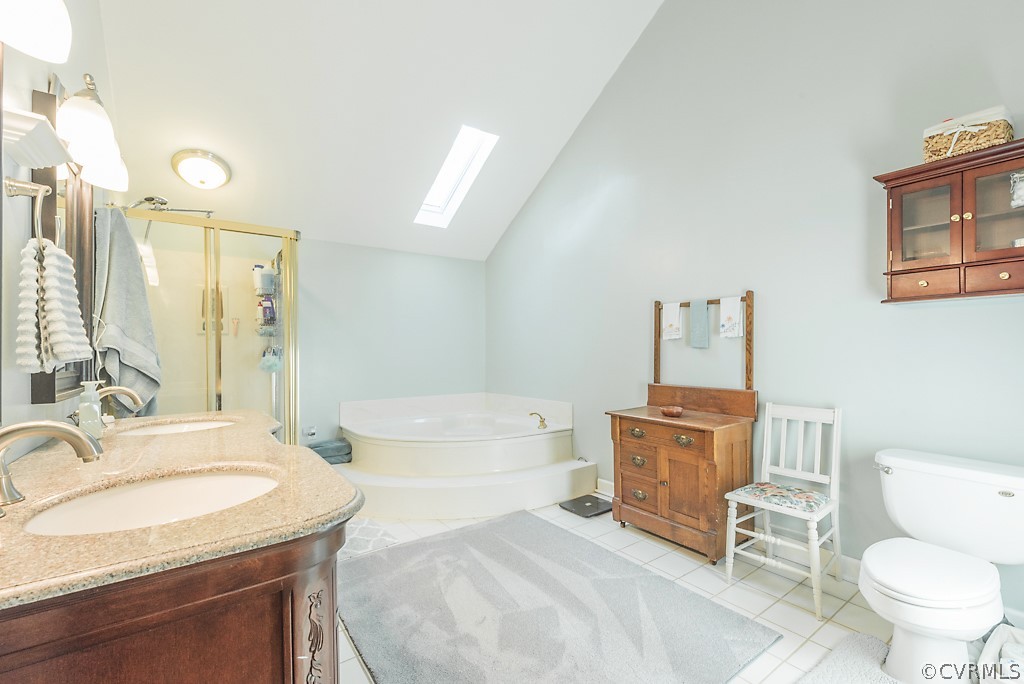 13505 West Poplar Grove Road Midlothian, VA 23112 - Photo 36 of 44 Primary suite bath with dual sinks, soaking tub,