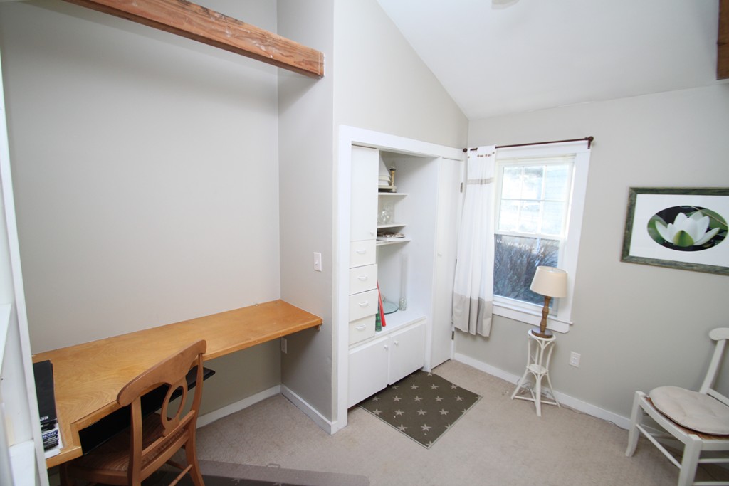 7 Stony Brook Road Marblehead, MA 01945 - Photo 3 of 8 Gallery Image 3
