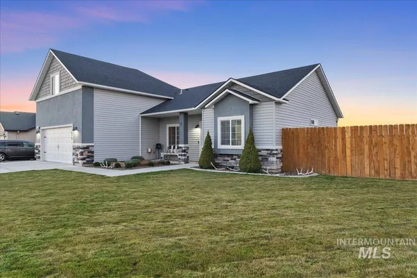 $359,000 | 616 22nd Avenue East, Jerome, ID 83338