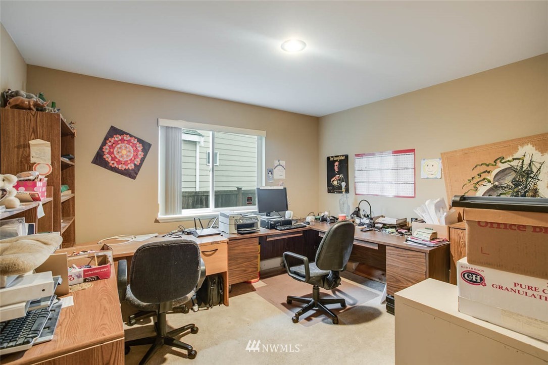 18640 172nd Place Southeast Renton, WA 98058 - Photo 14 of 25 Gallery Image 14