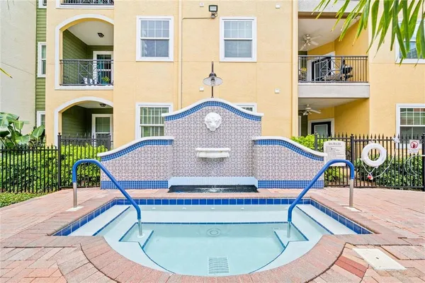 a bench sitting in front of a building