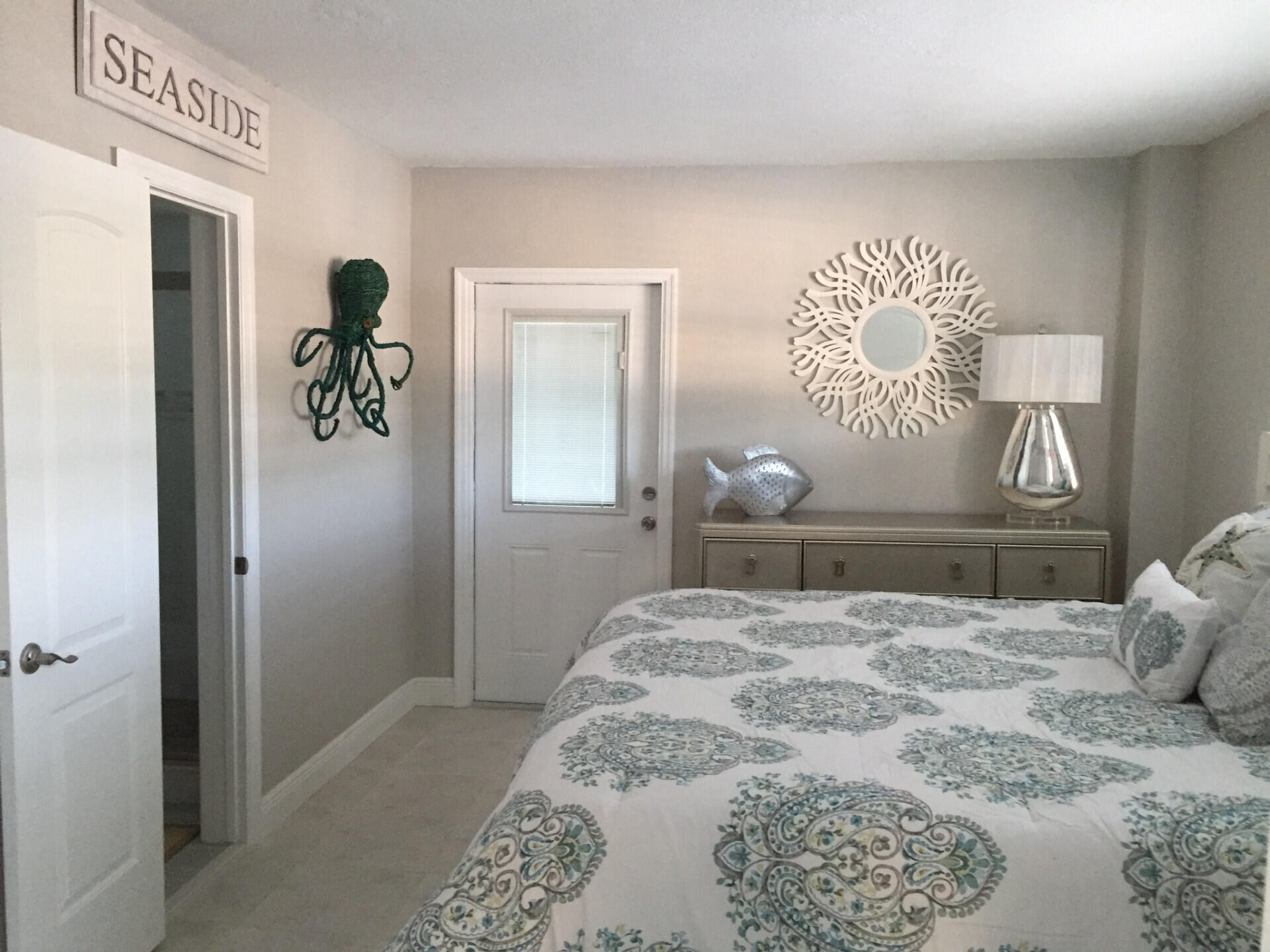 30 South Exuma Road, Unit B Key Largo, FL 33037 - Photo 8 of 17 30SExumaRd_11457_8