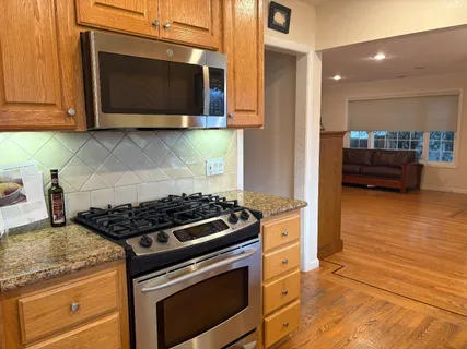 $1,400,000 | 233 East Taylor Avenue, Sunnyvale, CA 94085