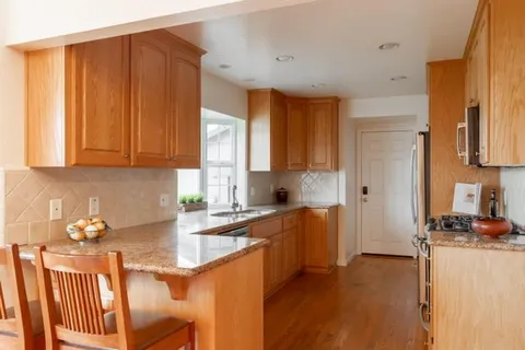 $1,400,000 | 233 East Taylor Avenue, Sunnyvale, CA 94085