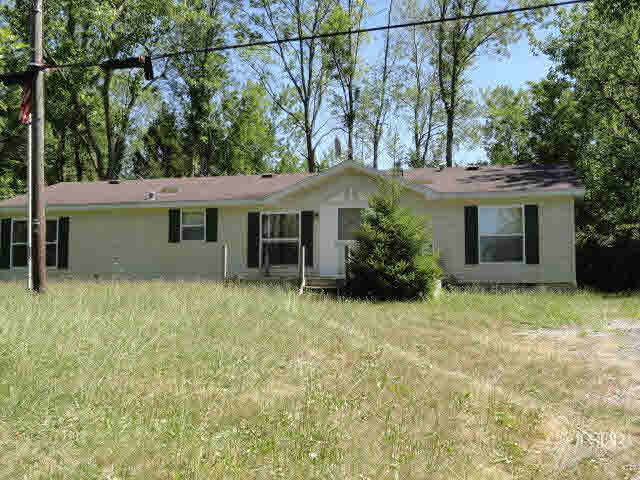 1404 Gable Road Fort Wayne, IN 46816 - Photo 1 of 24