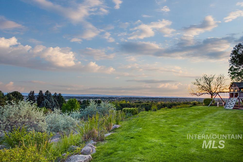 2397 North Overview Place Boise, ID 83702 - Photo 30 of 34