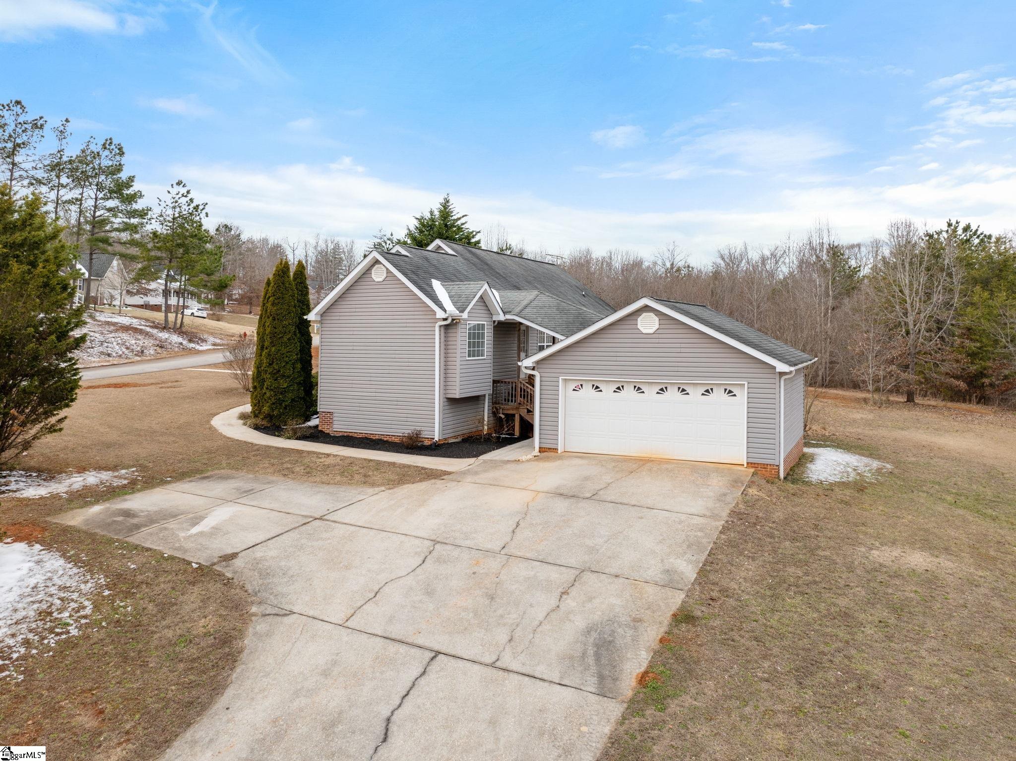 101 Oak Leaf Court Pickens, SC 29671 - Photo 17 of 42
