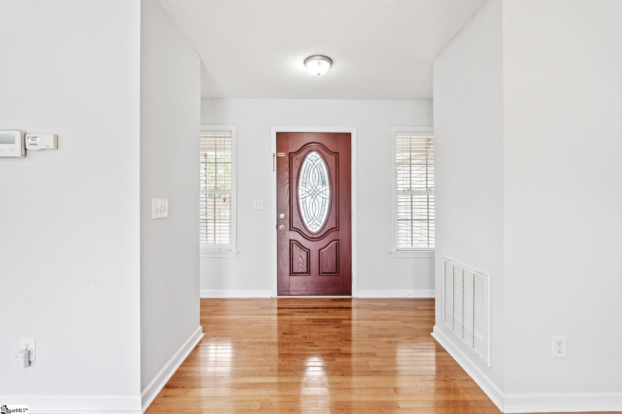 101 Oak Leaf Court Pickens, SC 29671 - Photo 20 of 42