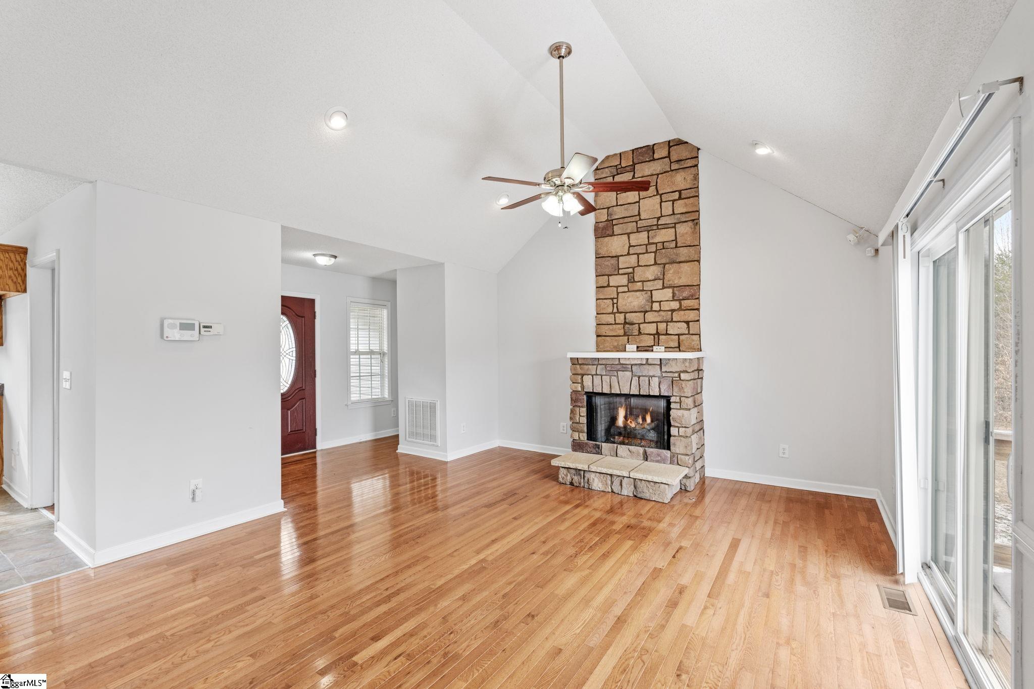 101 Oak Leaf Court Pickens, SC 29671 - Photo 23 of 42