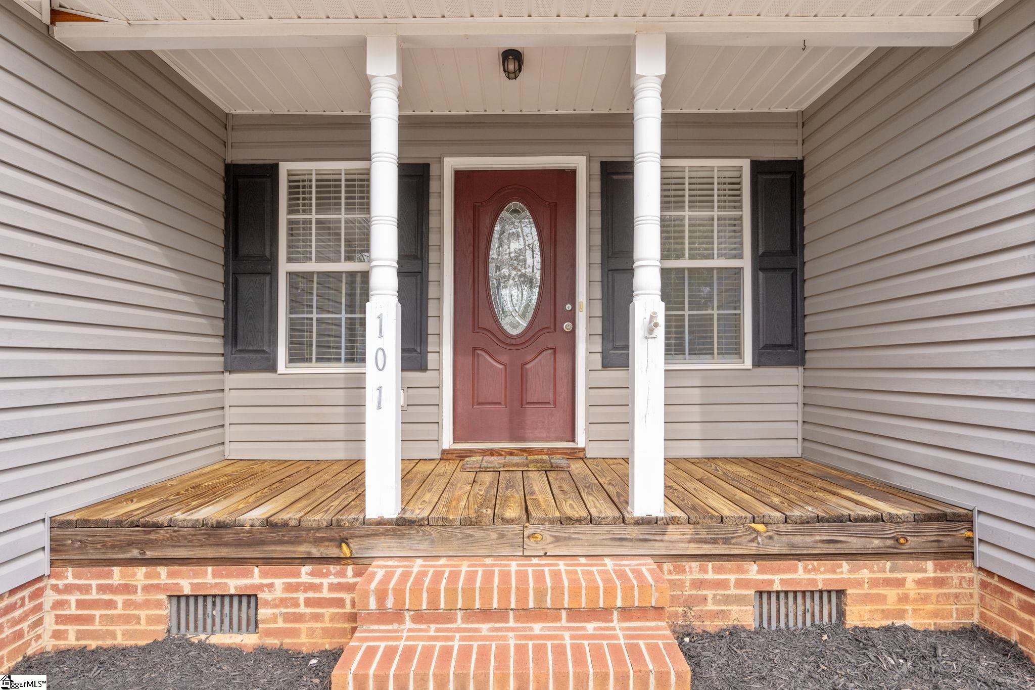 101 Oak Leaf Court Pickens, SC 29671 - Photo 7 of 42