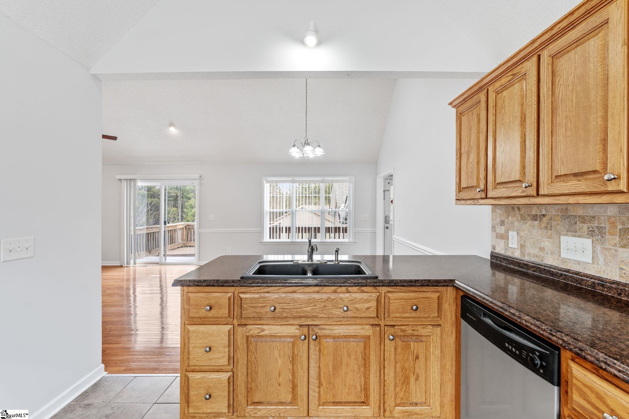 101 Oak Leaf Court Pickens, SC 29671 - Photo 8 of 42