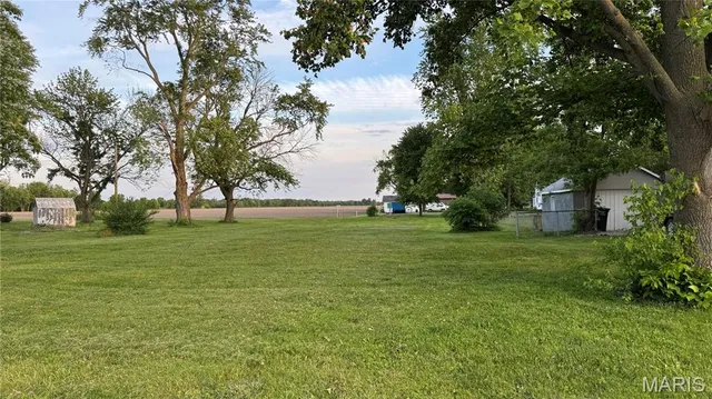 $40,000 | 714 East Main Street, Alhambra, IL 62001