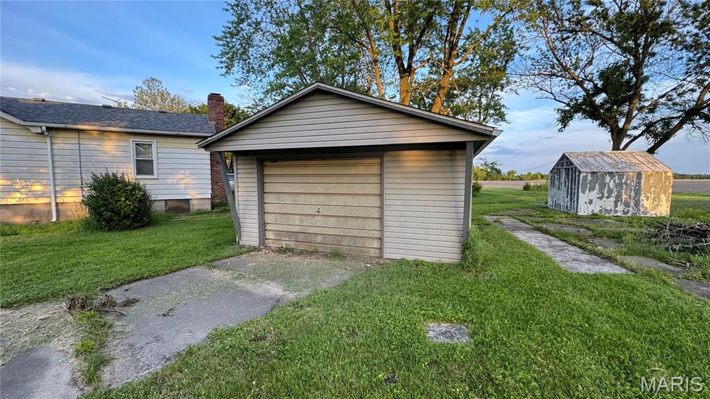 714 East Main Street Alhambra, IL 62001 - Photo 17 of 21