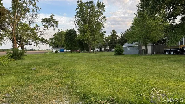 $40,000 | 714 East Main Street, Alhambra, IL 62001