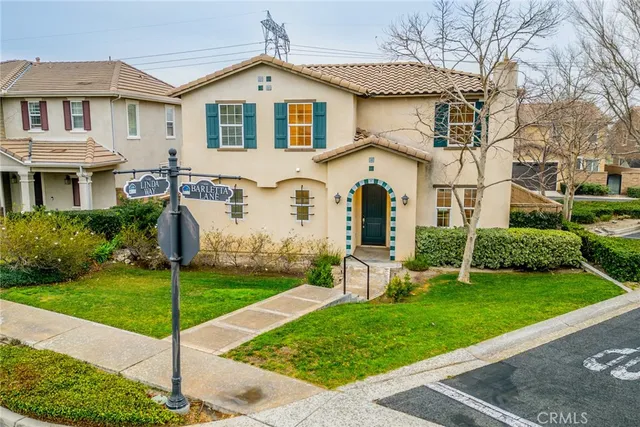 $695,000 | 15841 Barletta Lane, Fontana, CA 92336