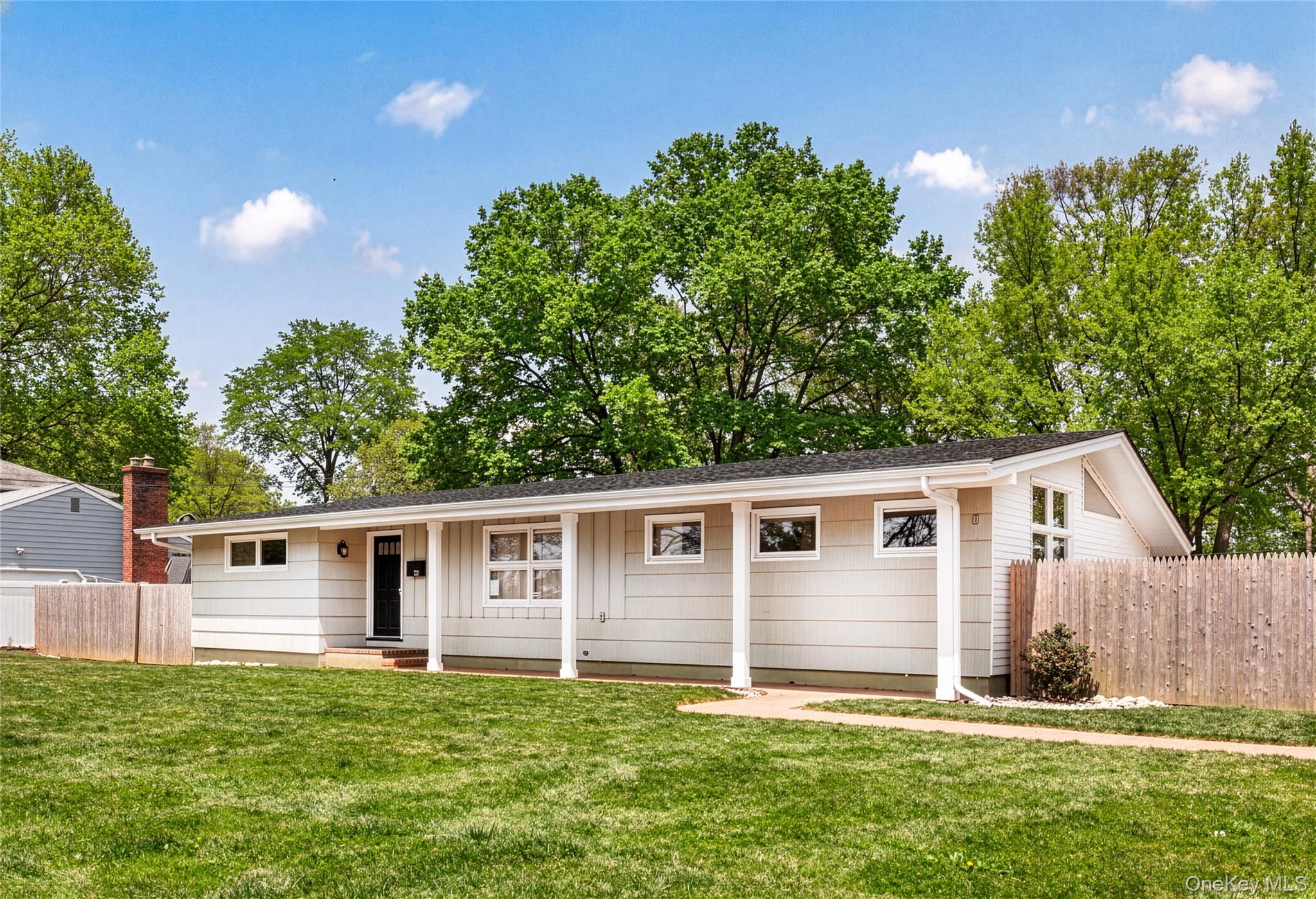 Grass digitally enhanced.