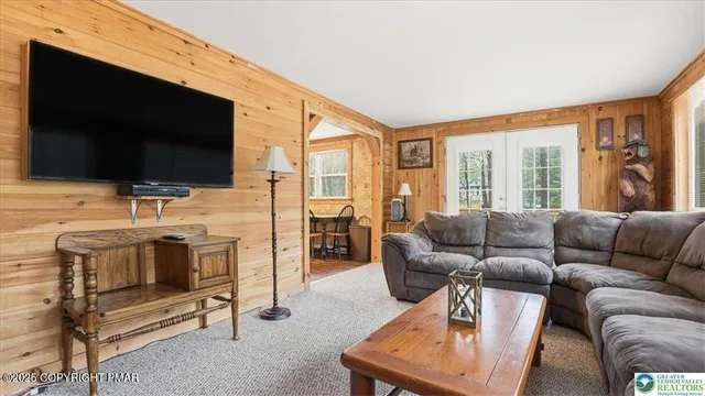 $250,000 | 156 Wagner Way, Pocono Lake, PA 18347