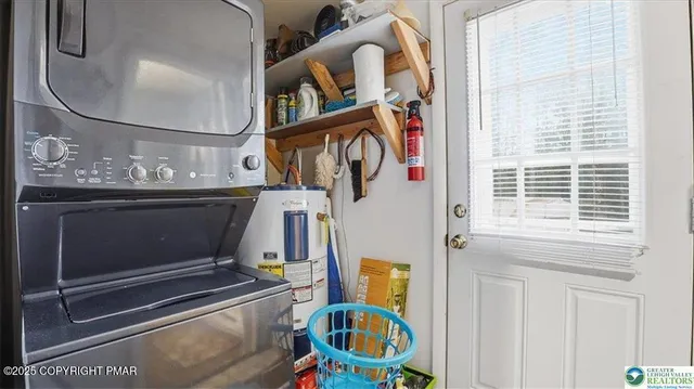 $250,000 | 156 Wagner Way, Pocono Lake, PA 18347