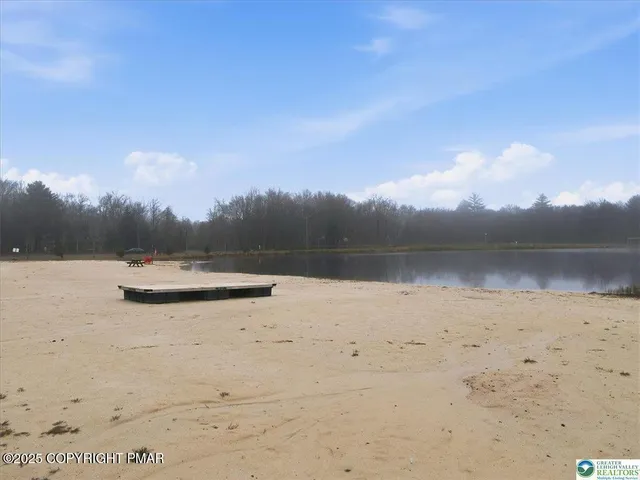 $250,000 | 156 Wagner Way, Pocono Lake, PA 18347