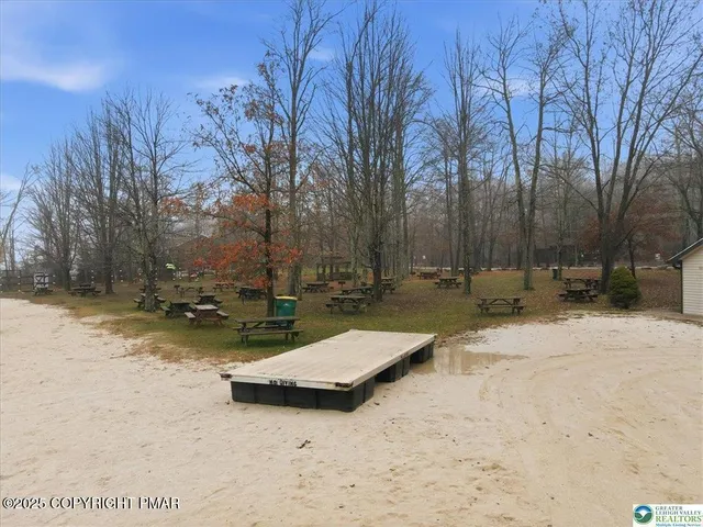 $250,000 | 156 Wagner Way, Pocono Lake, PA 18347