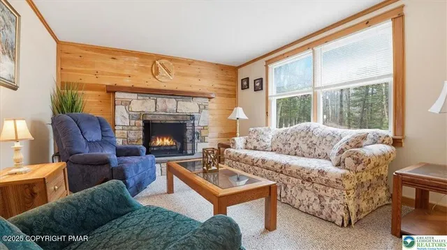 $250,000 | 156 Wagner Way, Pocono Lake, PA 18347